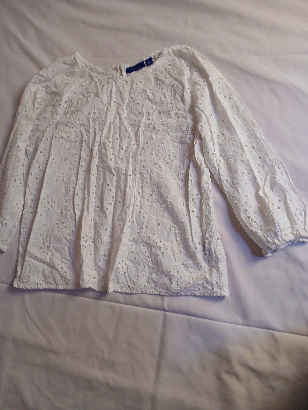 Apt.9 White Eyelet Peasant Blouse